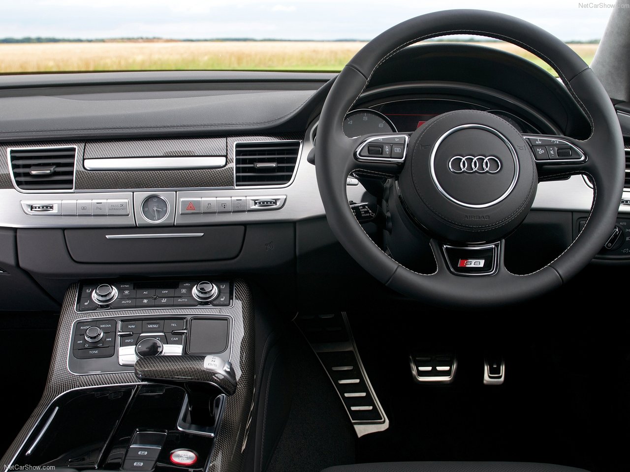 Audi S8
